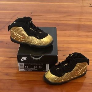 COPY - Gold and Black Foamposites.